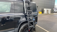 Land Rover Defender 3.0 D250 SE 90 3dr Auto Diesel Estate